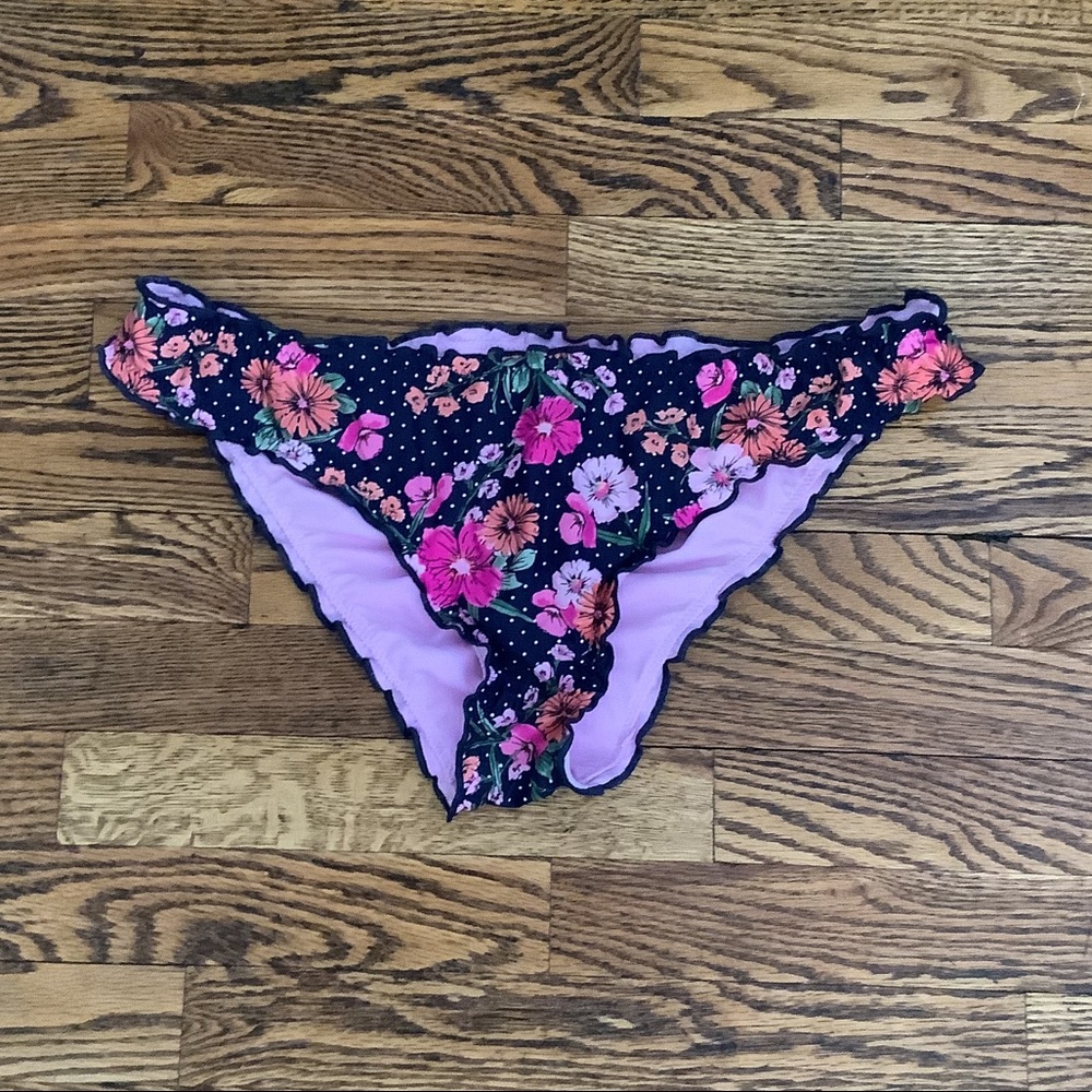 Shade and shore swim